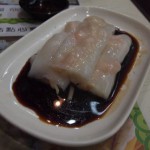 ライスクレープのエビ巻き