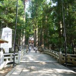 奥の廟入り口