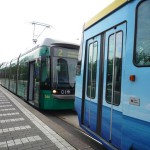 乗り換えろと言われて前に止まってた2番